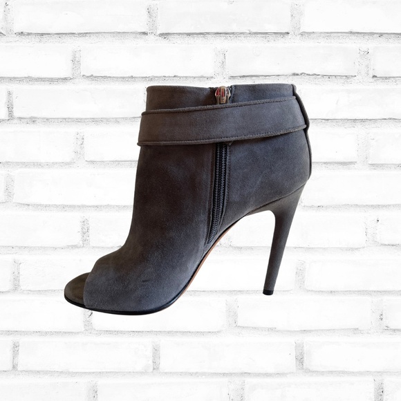 Givenchy Suede Shark-Lock Open Toe Bootie - Picture 4 of 6